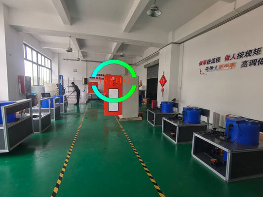 Large Split Type Industrial Electrolysis Of Brine 0.8 %  NaCIO System 30 kg / h