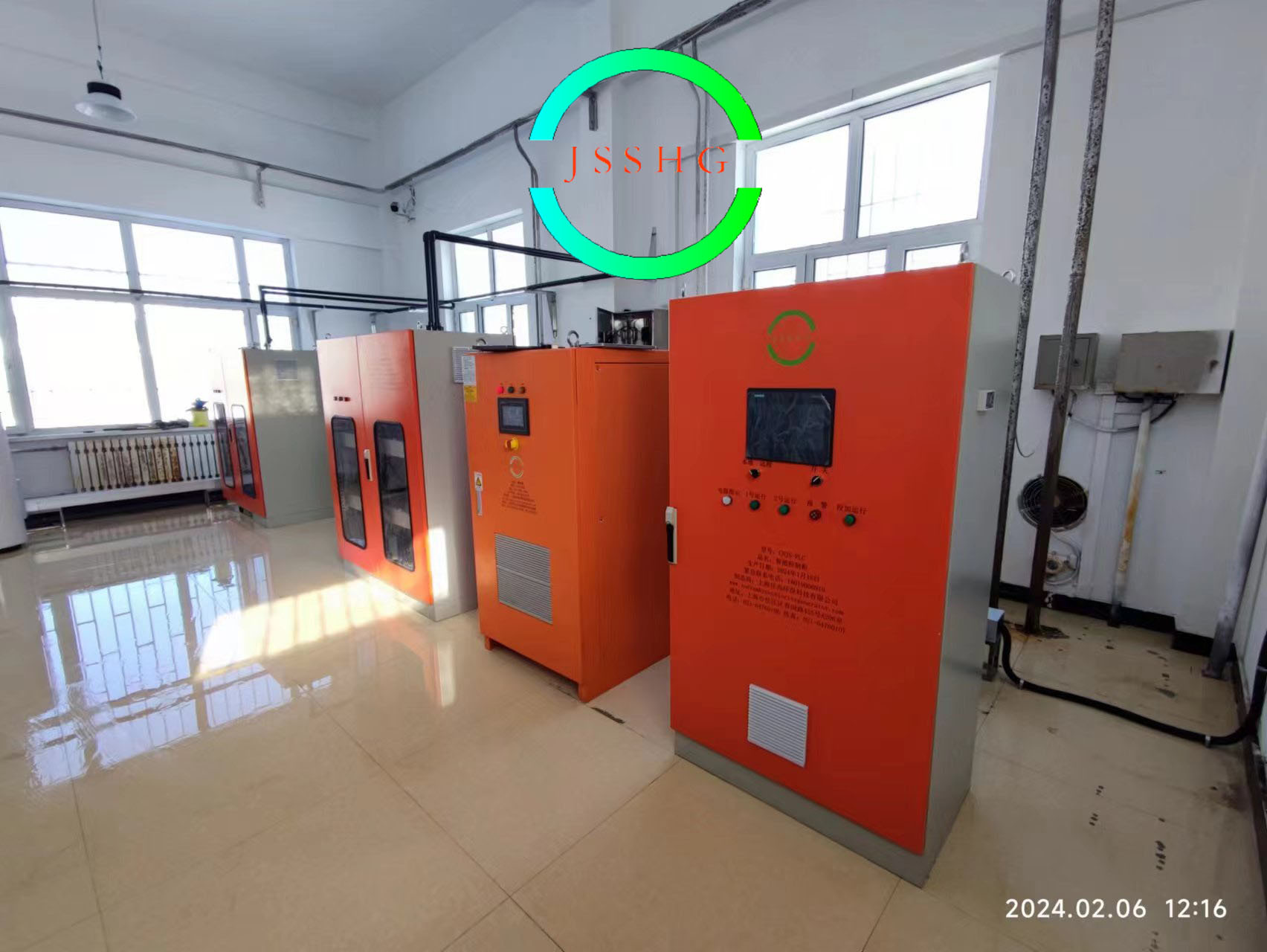 Fully automatic electrolytic saltwater sodium hypochlorite generator